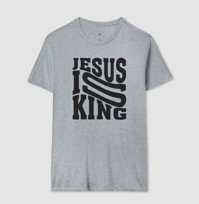 Camiseta Jesus is King